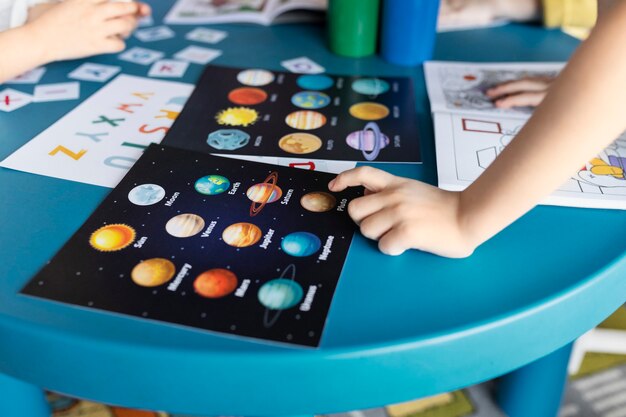Jak wybrać odpowiednie przedszkole z nowoczesnym podejściem edukacyjnym dla swojego dziecka?